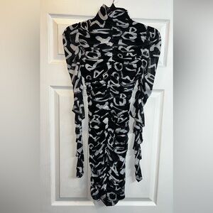 Size Small Black And White Dress